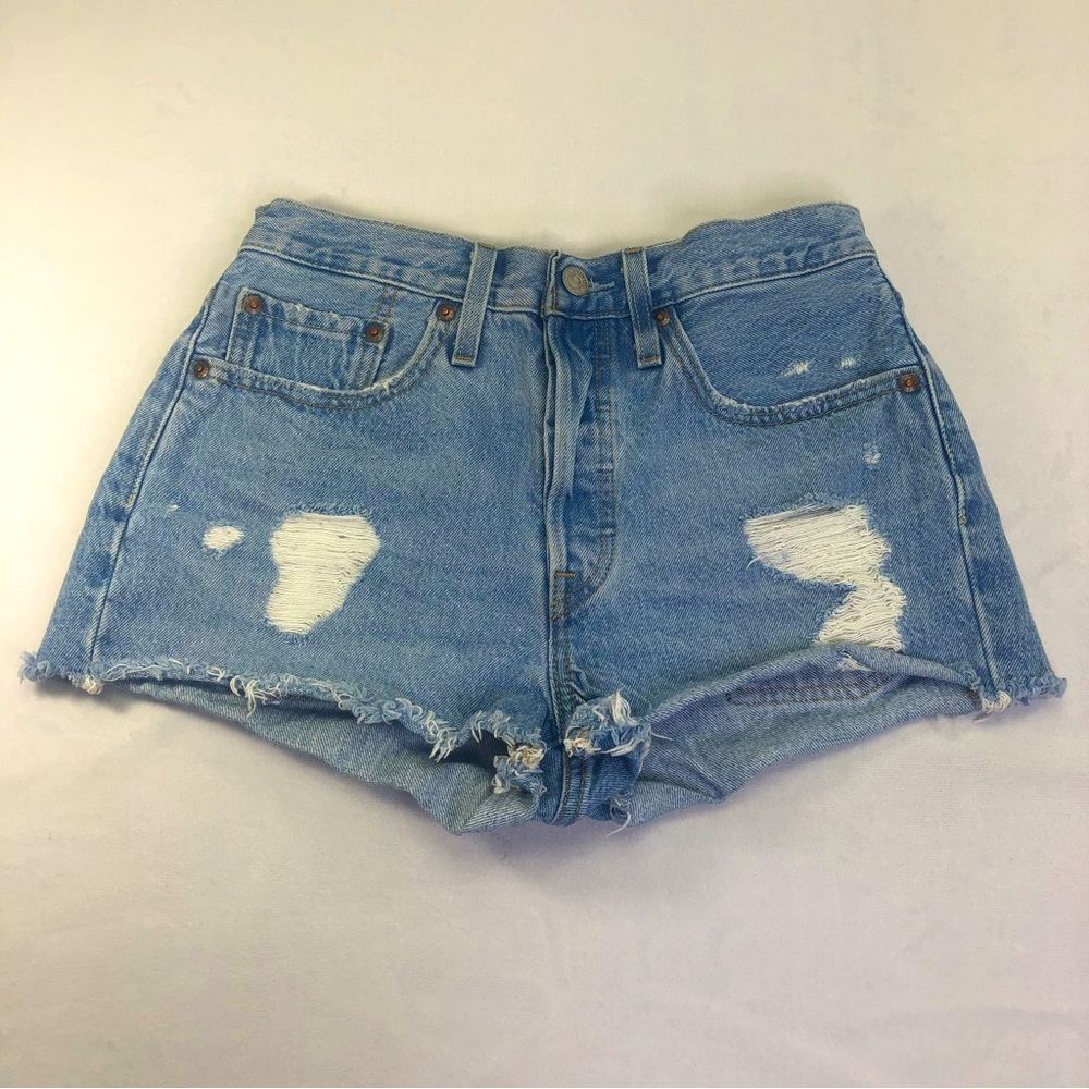 Levi’s Vintage 501 Denim Shorts Distressed High Rise Hipster Button Fly Womens
